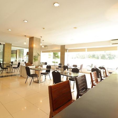 Saka Hotel Medan Sunggal Eksteriør bilde