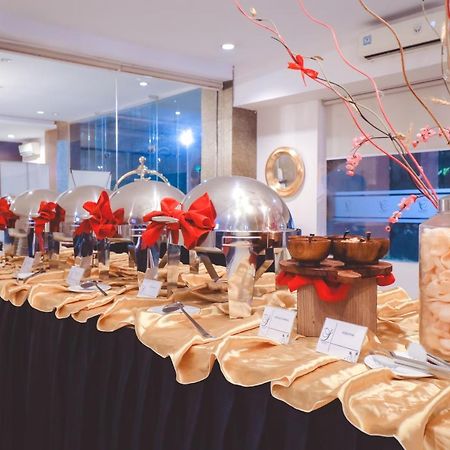 Saka Hotel Medan Sunggal Eksteriør bilde