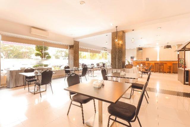 Saka Hotel Medan Sunggal Eksteriør bilde